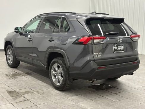 Used 2025 Toyota RAV4 XLE FWD image 4