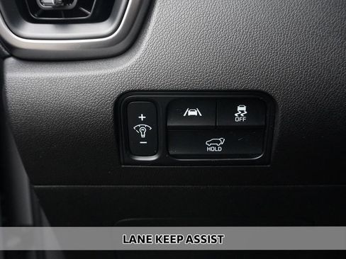 Used 2023 Kia Sorento EX image 4