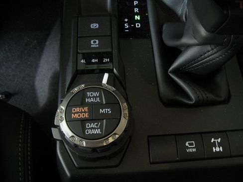 New 2025 Toyota 4Runner TRD Off-Road Premium image 16