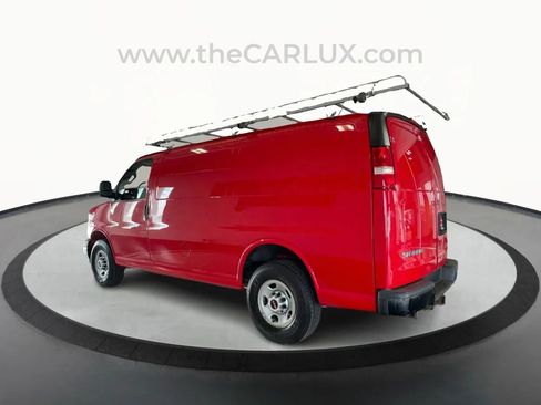 Used 2017 GMC Savana 3500 image 5