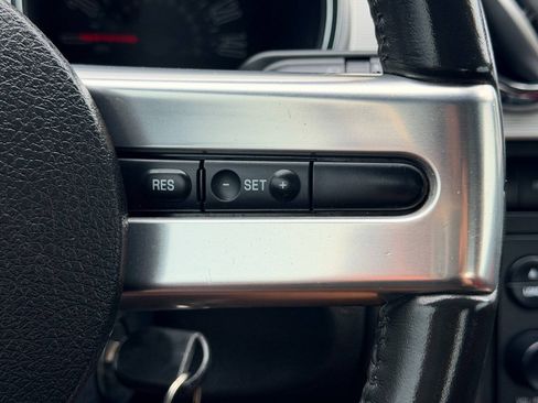 Used 2007 Ford Mustang GT Premium RWD image 24