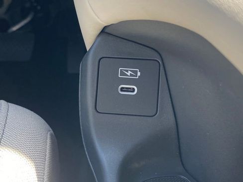 New 2027 Honda HR-V LX image 25