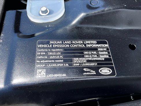 Certified 2020 Jaguar F-TYPE R AWD/4WD image 28