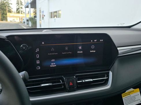 New 2025 Chevrolet TrailBlazer LT w/ Convenience Package image 26