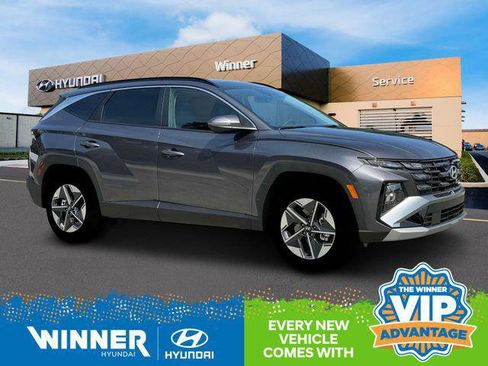 New 2025 Hyundai Tucson SEL image 11
