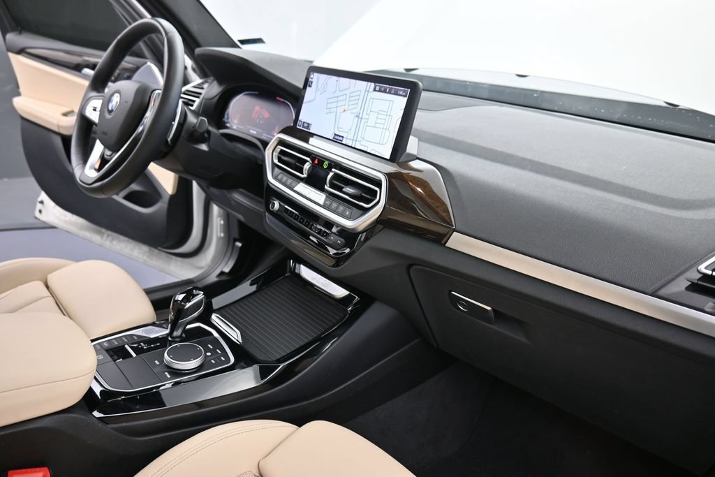 Used 2024 BMW X3 xDrive30i w/ Premium Package w/ZPA AWD/4WD image 19