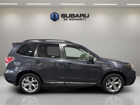 Used 2018 Subaru Forester 2.5i Touring image 6