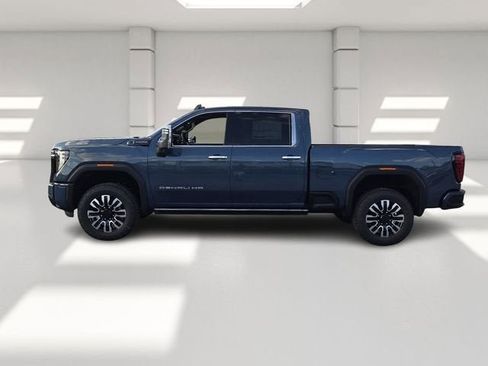 New 2026 GMC Sierra 2500 Denali Ultimate AWD/4WD image 2