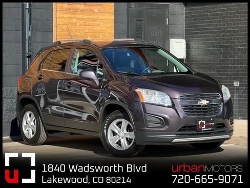 Used 2016 Chevrolet Trax LT w/ LT Convenience Package image 1