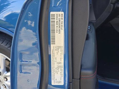 Used 2024 Dodge Durango GT AWD/4WD image 23