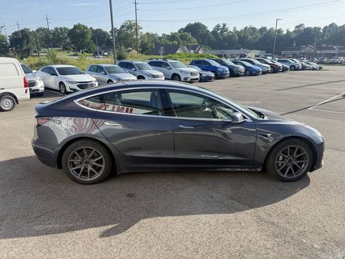 Used 2018 Tesla Model 3 Long Range AWD/4WD image 6