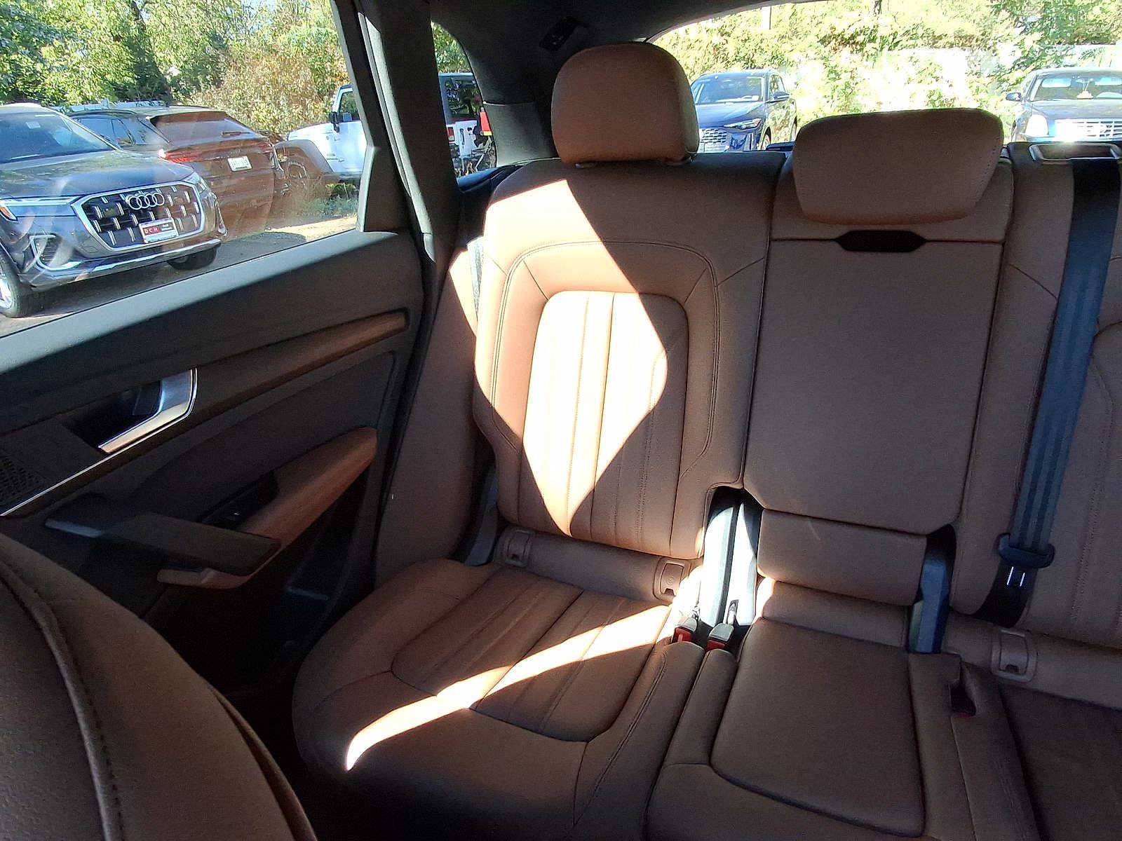 Used 2024 Audi Q5 2.0T Premium Plus AWD/4WD image 12