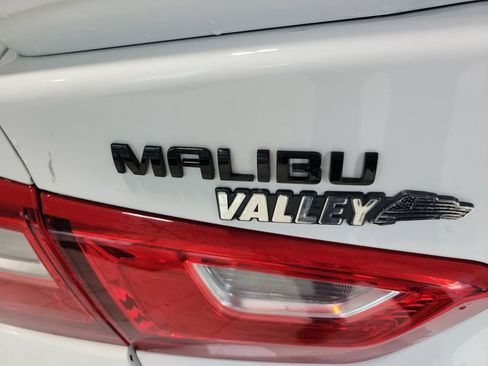 Used 2024 Chevrolet Malibu RS w/ LPO, Floor Liner Package image 15