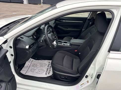 Used 2022 Nissan Altima 2.5 SV image 9