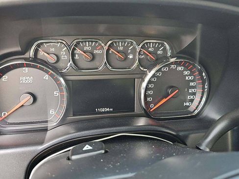 Used 2015 GMC Sierra 1500 SLE w/ SLE Value Package AWD/4WD image 8