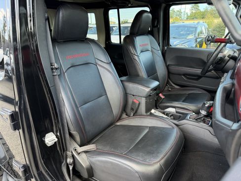 Used 2020 Jeep Wrangler Unlimited Rubicon AWD/4WD image 36