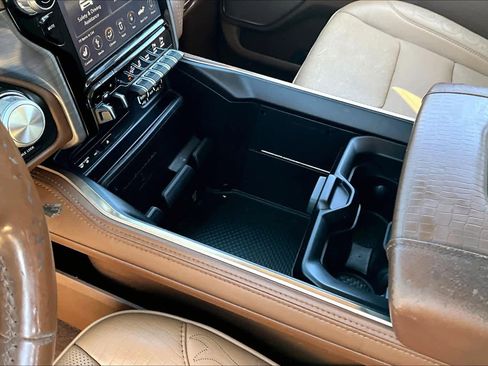 Used 2019 RAM 1500 Limited image 16