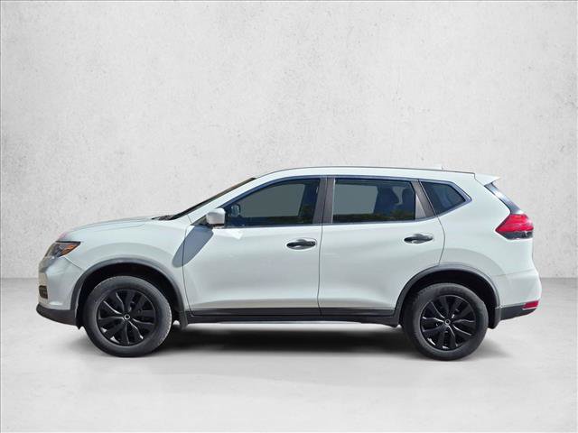 Used 2017 Nissan Rogue S AWD/4WD image 8