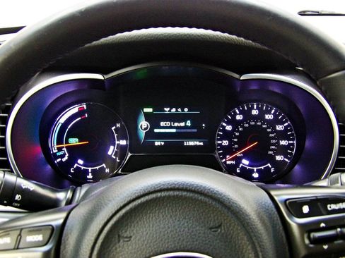 Used 2015 Kia Optima LX w/ Hybrid Convenience Package FWD image 15
