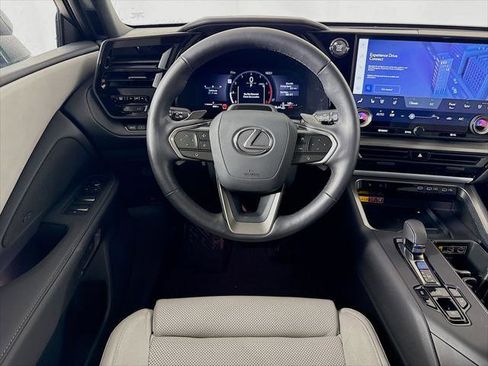 Certified 2025 Lexus TX 350 AWD w/ Technology Package image 24