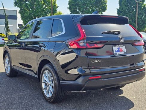 Used 2025 Honda CR-V EX image 5
