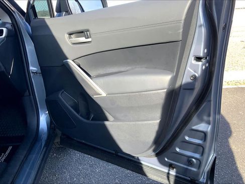 Certified 2026 Toyota Corolla Cross XLE image 19