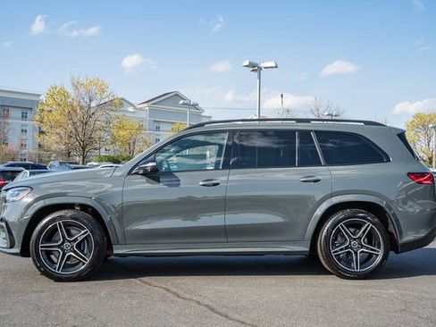 New 2026 Mercedes-Benz GLS 450 4MATIC image 4