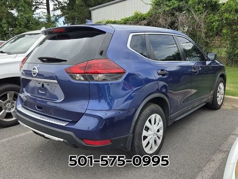 Used 2018 Nissan Rogue S FWD image 4