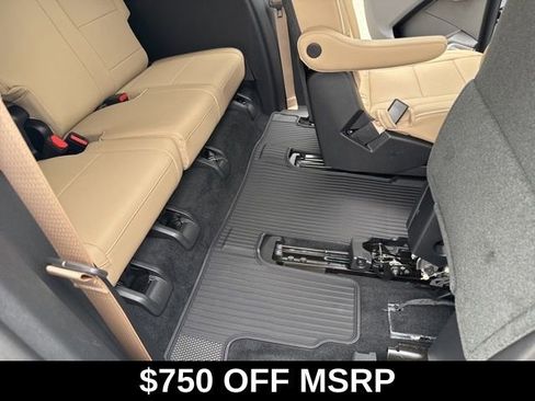 New 2026 Buick Enclave Preferred w/ Power Package image 18