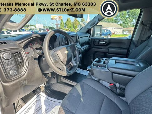 Used 2022 Chevrolet Silverado 2500 W/T w/ WT Convenience Package AWD/4WD image 9