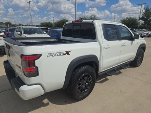 Used 2022 Nissan Frontier Pro-X w/ Pro-X Premium Package RWD image 3