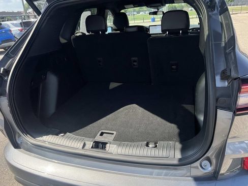 Used 2023 Ford Escape ST-Line Select AWD/4WD image 10