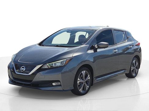 Used 2022 Nissan Leaf SV Plus image 2
