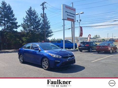 Used 2019 Kia Forte S w/ S Premium Package FWD image 1