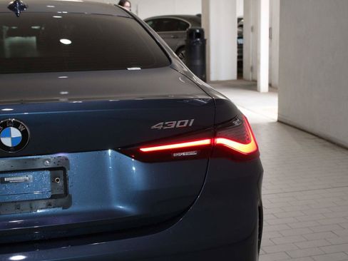 Certified 2023 BMW 430i Coupe w/ Convenience Package image 7