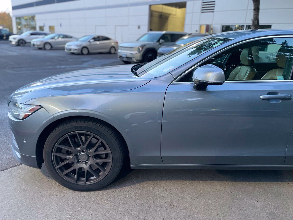Used 2018 Volvo S90 T6 Momentum w/ Convenience Package AWD/4WD image 8