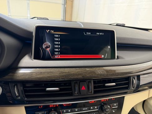 Used 2014 BMW X5 xDrive50i image 29