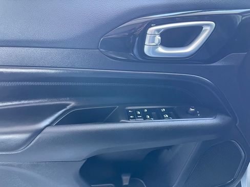 New 2026 Jeep Compass Latitude AWD/4WD image 6