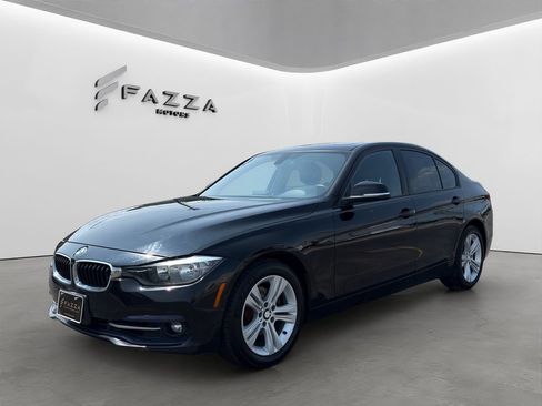 Used 2016 BMW 328i xDrive Sedan AWD/4WD image 1