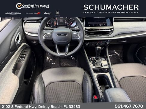 Used 2024 Jeep Compass Latitude AWD/4WD image 14