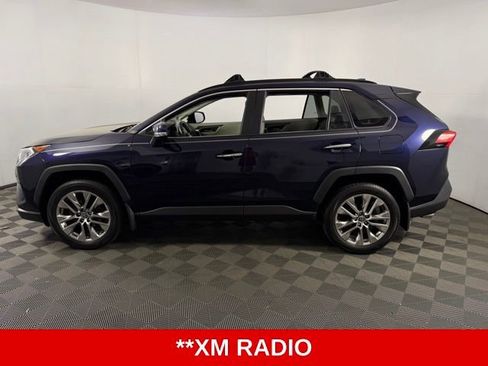 Used 2021 Toyota RAV4 Limited image 5
