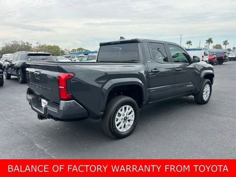 Used 2025 Toyota Tacoma SR5 image 6