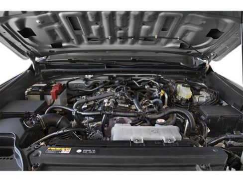 Used 2025 Toyota 4Runner SR5 AWD/4WD image 14