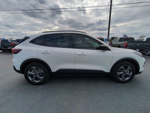 New 2026 Ford Escape ST-Line w/ Tech Pack #1 image 3