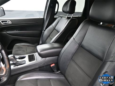 Used 2021 Jeep Grand Cherokee Laredo X image 19