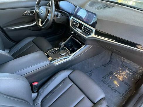Used 2019 BMW 330i Sedan w/ Convenience Package image 19