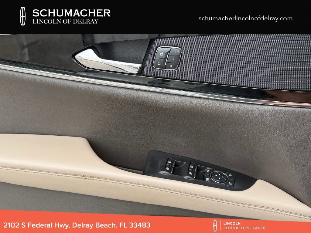 Used 2022 Lincoln Nautilus FWD w/ Premium Package image 27