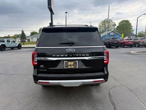 Used 2024 Ford Expedition Limited AWD/4WD image 4