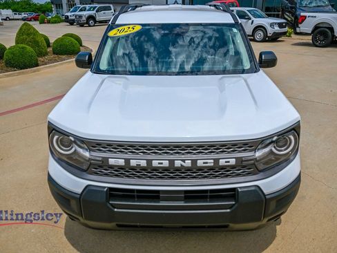Used 2025 Ford Bronco Sport Big Bend w/ Convenience Package AWD/4WD image 2