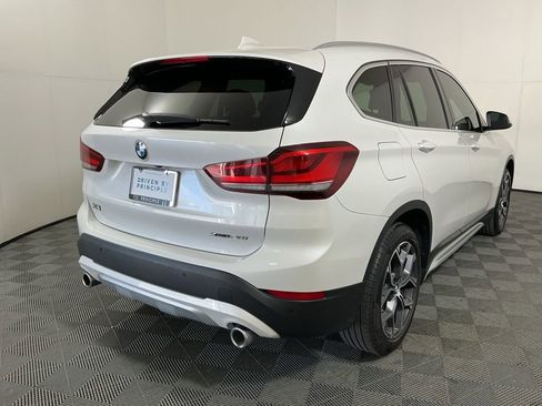Certified 2022 BMW X1 xDrive28i w/ Premium Package image 5